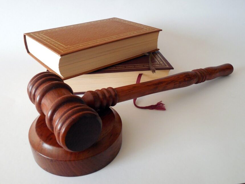 A picture of a legal objects.