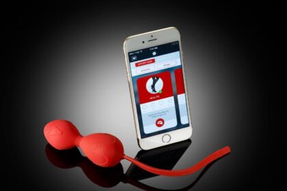 Miss On The Go Vibrating Device and App
