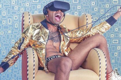 Image of male model Carter enjoying porn on Virtual Reality